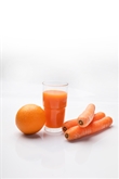 Freshly Squeezed Orange & Carrot Juice (16oz.)