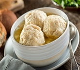 Matzo Ball Soup (Pint)