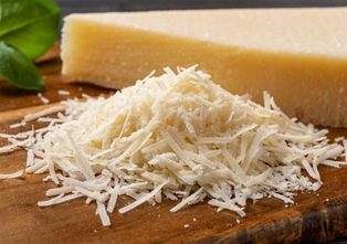 Grated Stravecchio Riserva Parmigiano