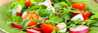 Mesclun Supreme Salad with Tomato &amp; Mozzarella