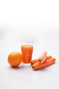 Freshly Squeezed Orange &amp; Carrot Juice (16oz.)