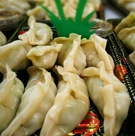 Chicken &amp; Lemongrass Dumplings (10pc)