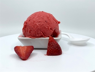 A&amp;V Strawberry Gelato (18oz)